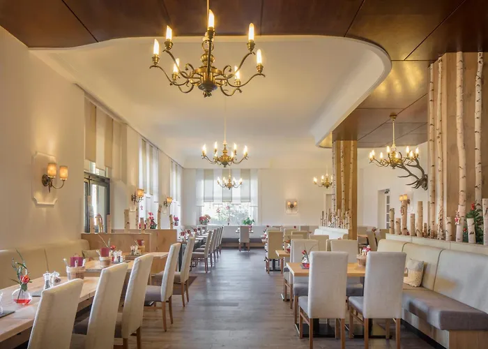 Hotel Vier Jahreszeiten 3*