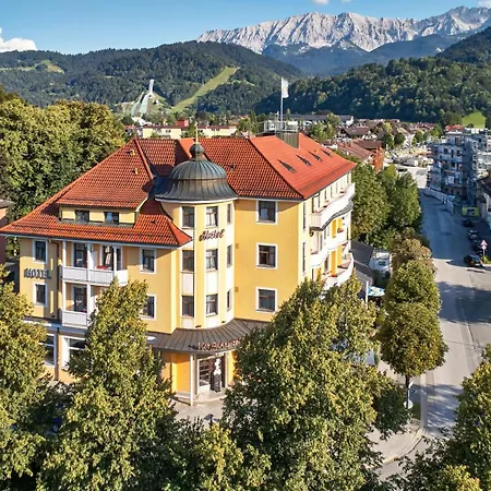 Vier Jahreszeiten Hotel 3*