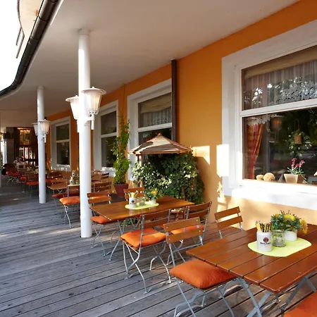 Hotel Vier Jahreszeiten 3*
