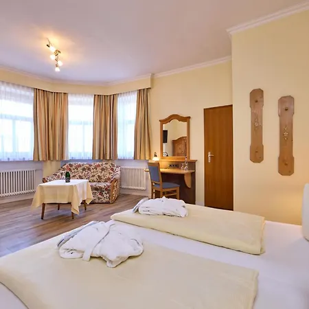 Hotel Vier Jahreszeiten