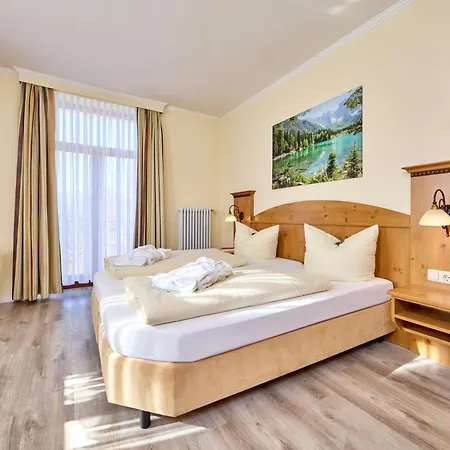 Vier Jahreszeiten Hotel Garmisch-Partenkirchen