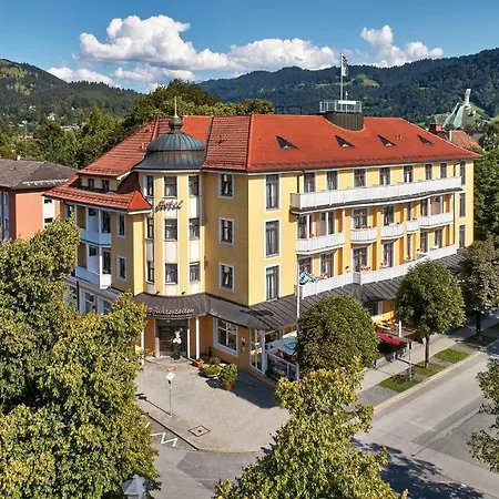 Vier Jahreszeiten Hotel